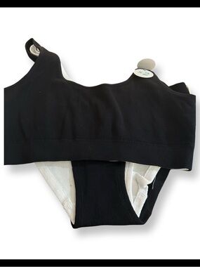 2 Pk. 🆕 Dorina Black Ribbed Seamless Bralette and Panty Set